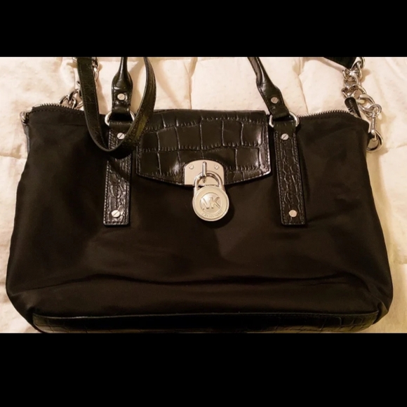 👜 Michael Kors Purse Black Hamilton Croc Embossed Silver Logo Lock Chain 👜 - Picture 6 of 12